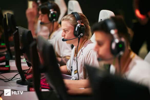 G2 “BLAST Open Porto 2026″da NAVI-ni 2:0 hesabı ilə məğlub edərək turnirdən kənarlaşdırdı