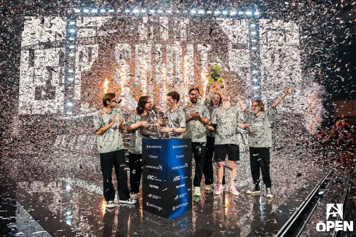 Spirit BLAST Open Porto