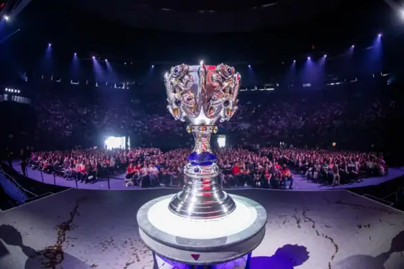 League of Legends: Riot Games E-idman Sənayesini Necə Dəyişdi